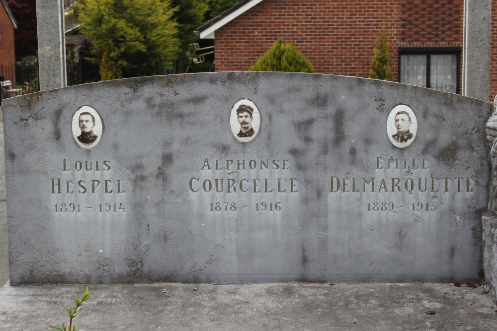 Belgische & Commonwealth Oorlogsgraven Blandain #3