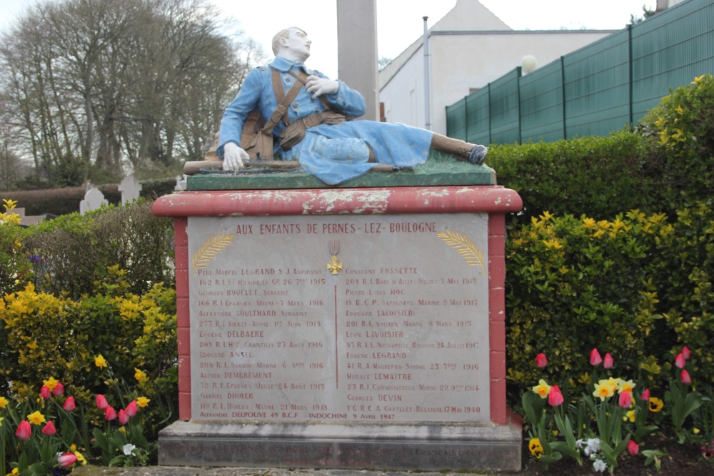 Oorlogsmonument Pernes-ls-Boulogne #1