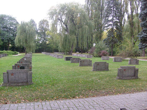 Sovjet Oorlogsbegraafplaats Siedlce #2