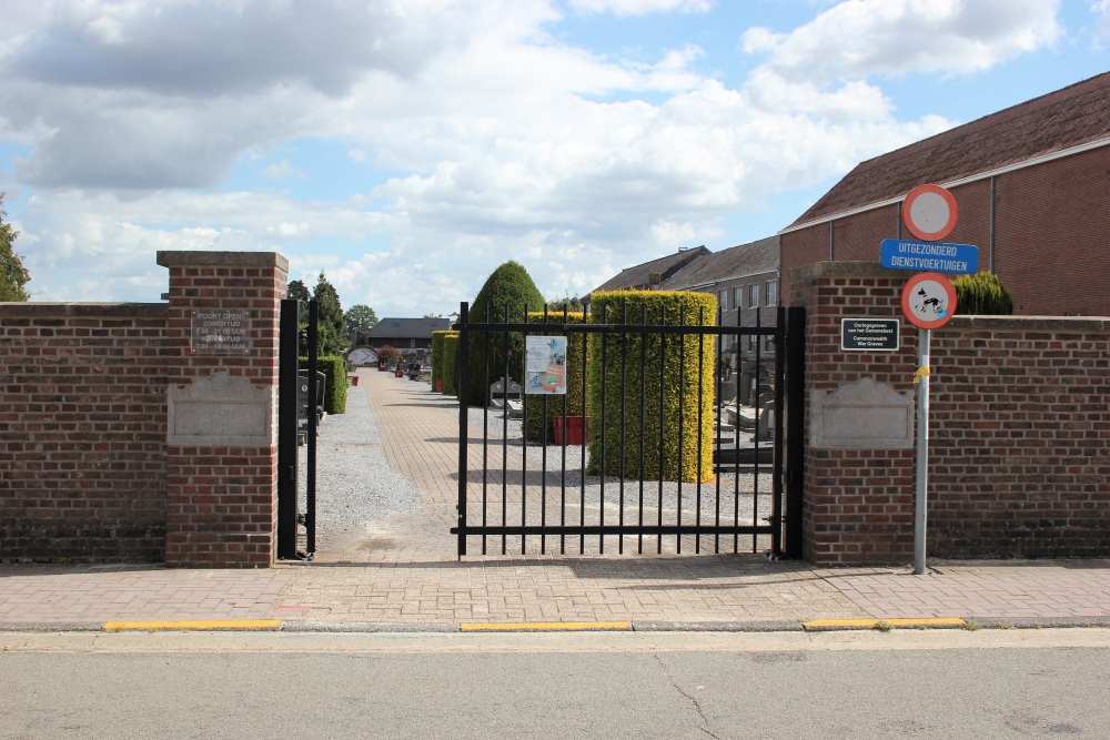 Commonwealth War Graves Bree #1