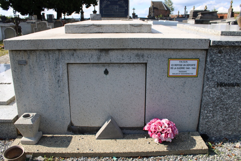 Belgian Graves Veterans Nalinnes Centre #4