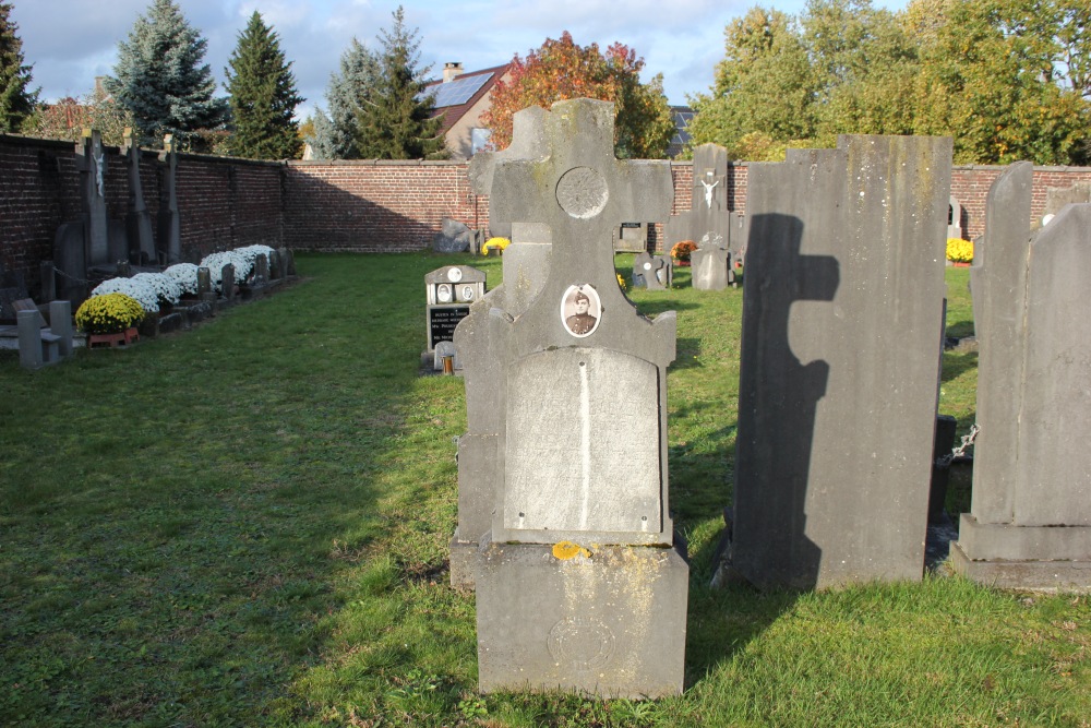 Belgische Oorlogsgraven Wetteren Ten Ede