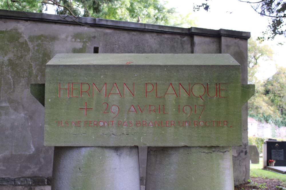 Monument Herman Planque Tournai Allain #2