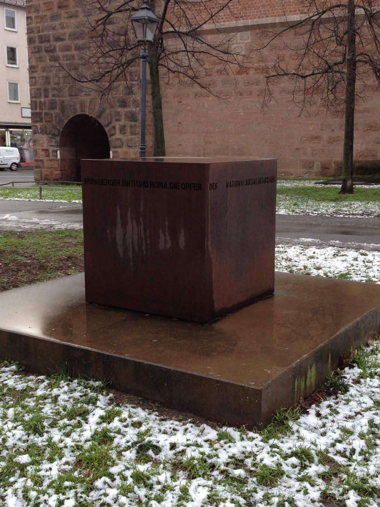 Monument Nrnberger Sinti en Roma #4