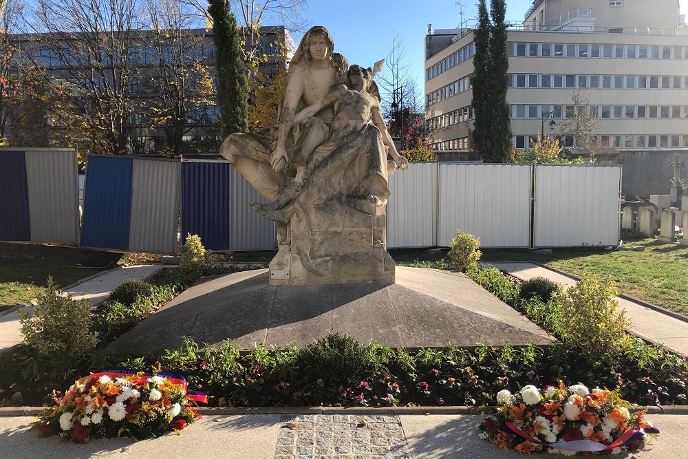 War Memorial Cimetire de Neuilly-sur-Seine #1