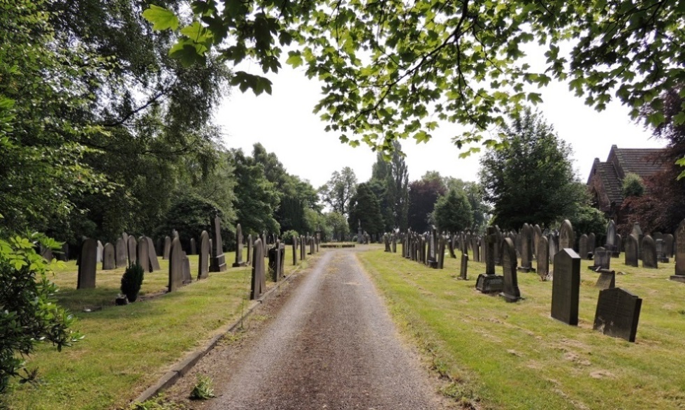 Commonwealth War Graves Leigh Cemetery #1