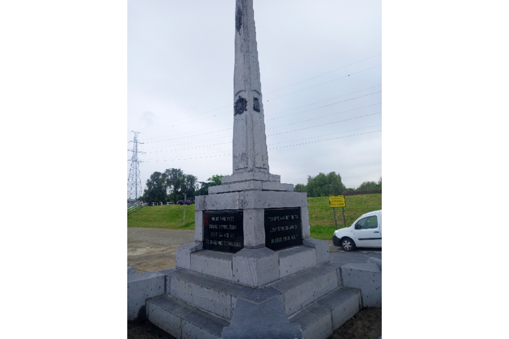 Brits Oorlogsmonument Doel #1