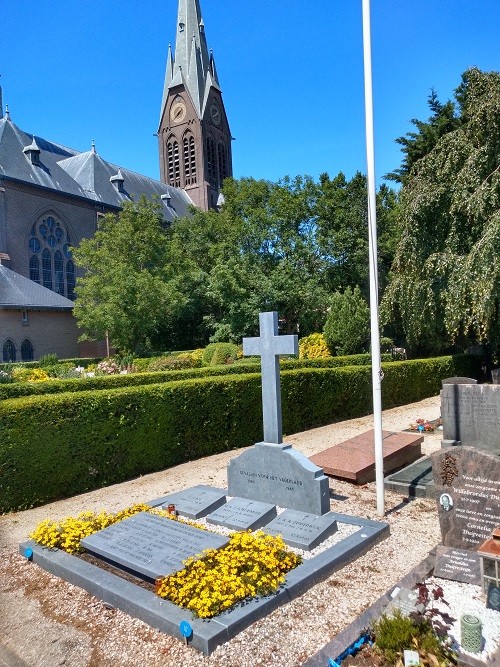 Nederlandse Oorlogsgraven Poeldijk #2