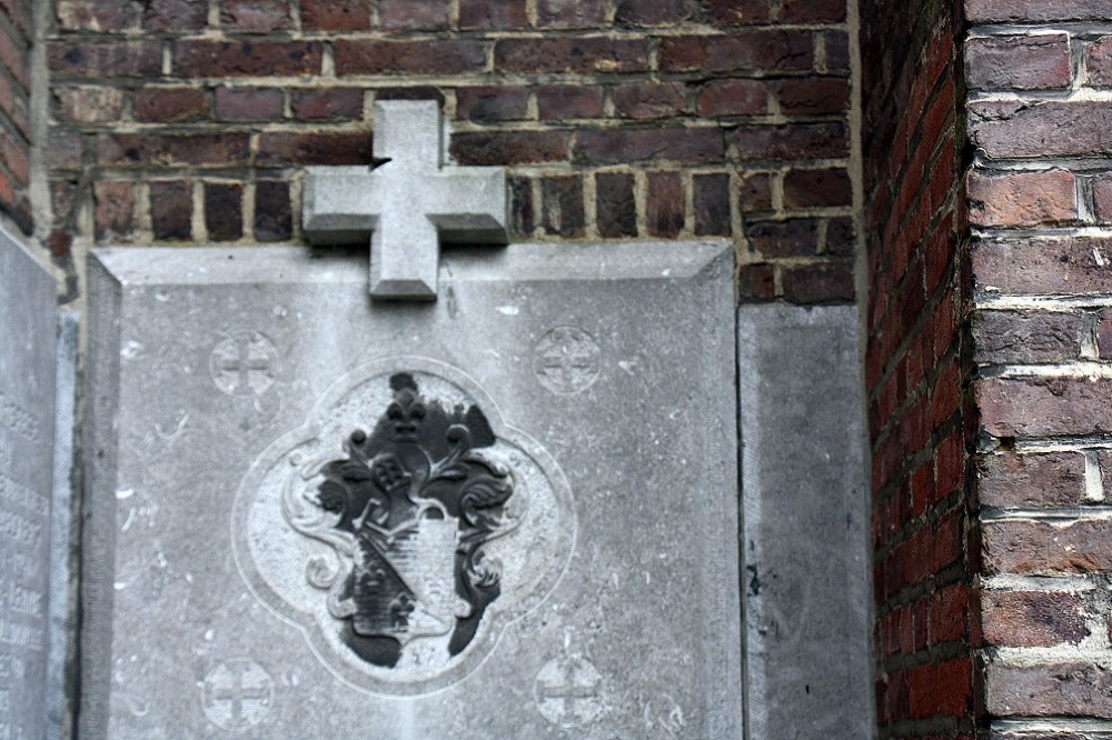 Dutch War Grave Roman Catholic Cemetery Sint Walburga Amby #5