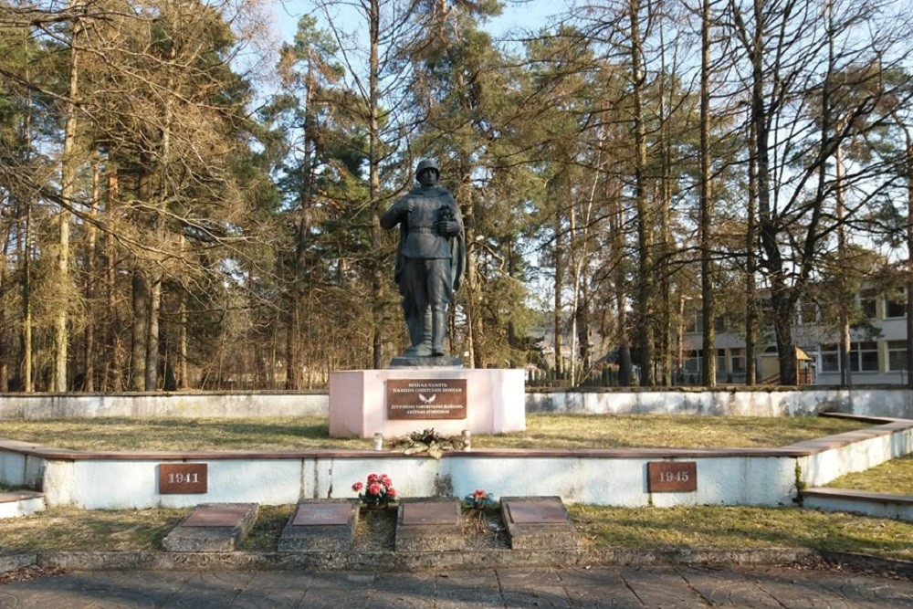 Cemetery Soviet Soldiers World War II Ukmergé #2