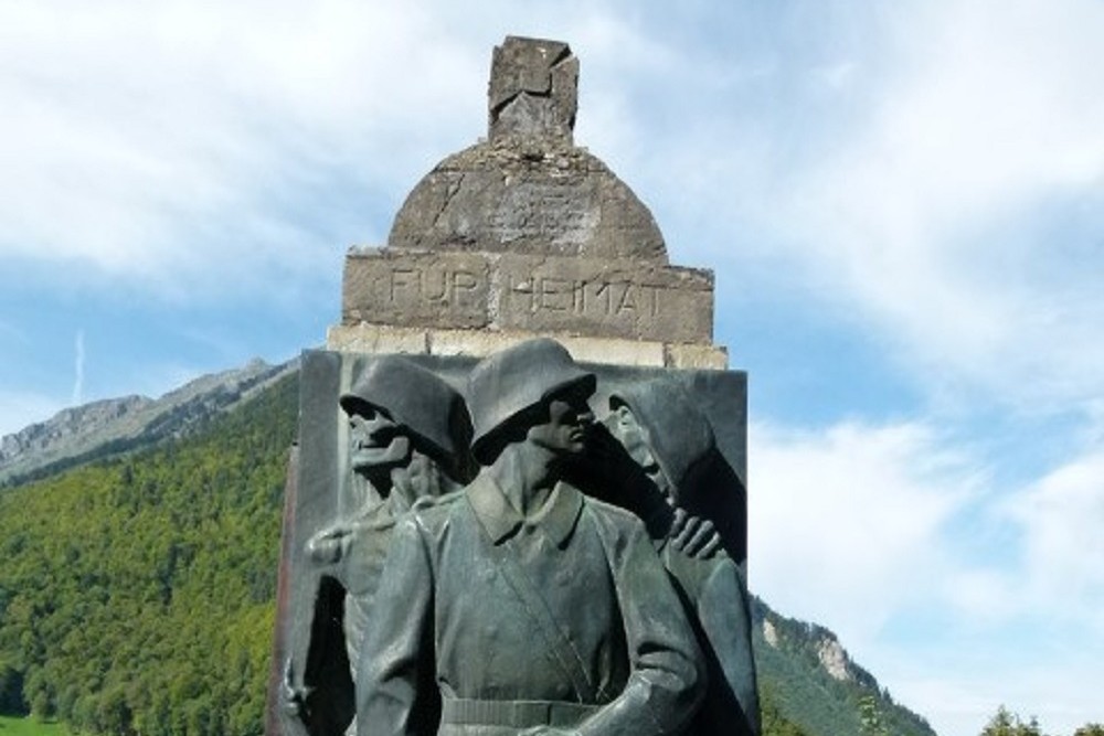 Oorlogsmonument Au