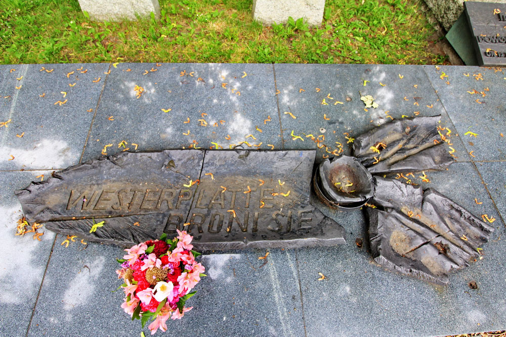 Symbolic Polish War Cemetery Westerplatte & Grave Sucharski #2