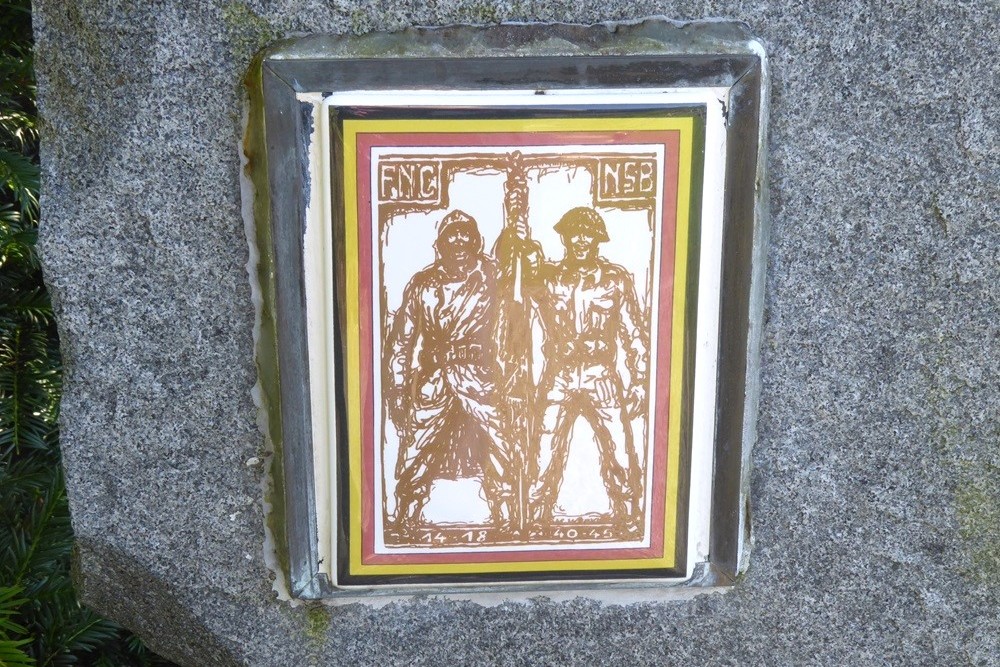 Oorlogsmonument Begraafplaats Waasmunster #4