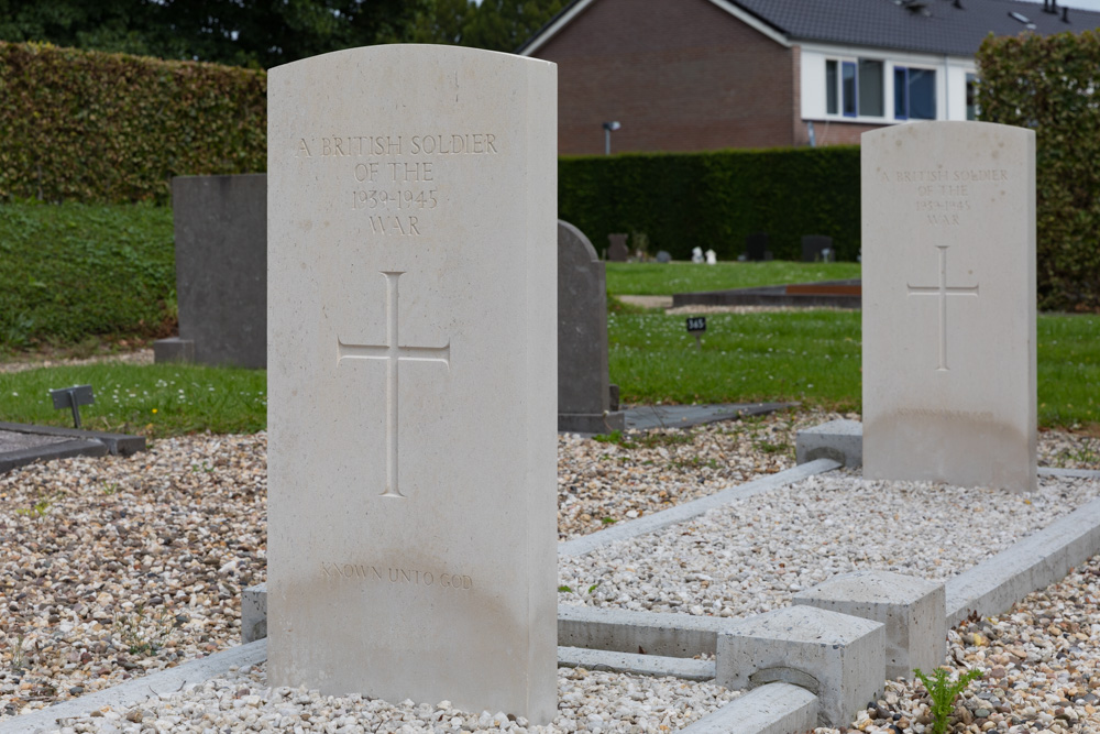 Oorlogsgraven van het Gemenebest Gemeentelijke Begraafplaats Dodewaard