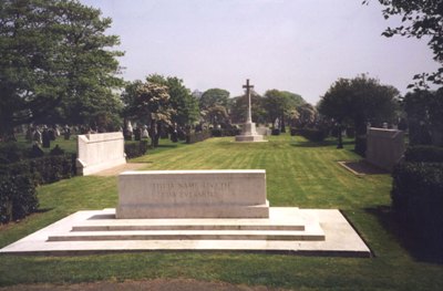 Commonwealth War Graves Anfield Cemetery