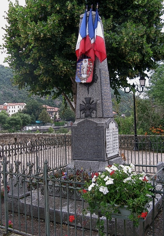 War Memorial Saint-Martory #1