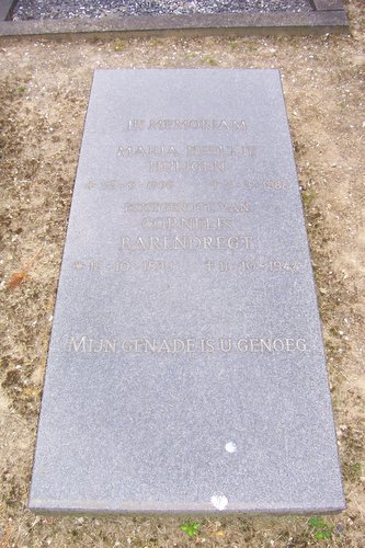 Dutch War Graves Protestant Churchyard Rhoon #1