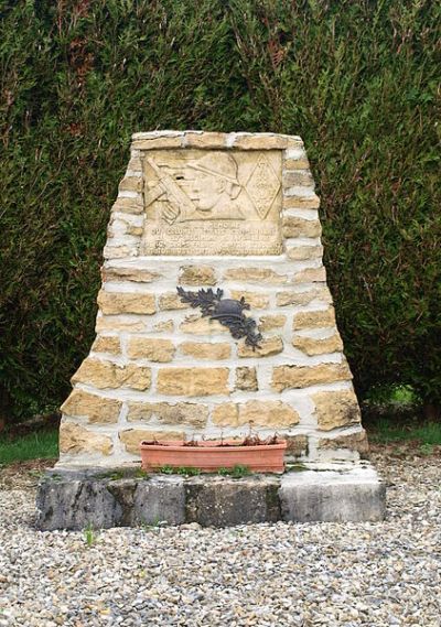 Monument Franse Verdedigers Les Alleux #2