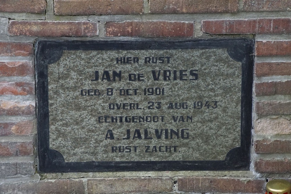 Graves Civilian Casualties General Cemetery Nieuw-Dordrecht #2