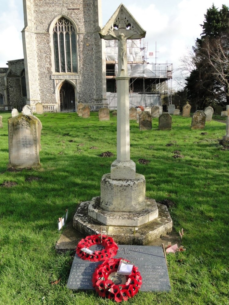 Oorlogsmonument Carbrooke #1