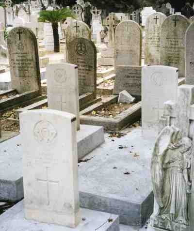 Commonwealth War Graves St. Michael's Catholic Cemetery