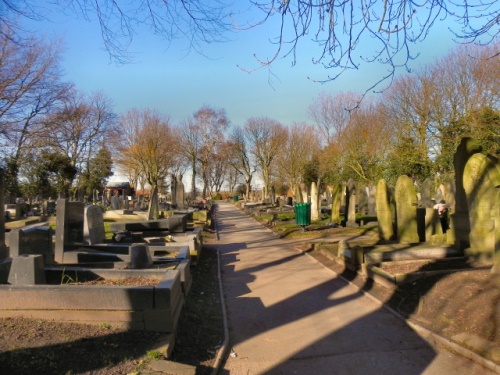 Commonwealth War Graves Hollinfare Cemetery #1