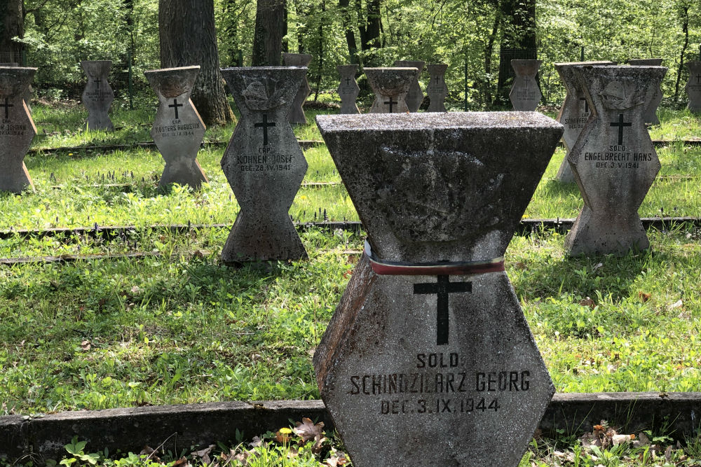 Duits-Roemeense Oorlogsbegraafplaats Sibiu #4