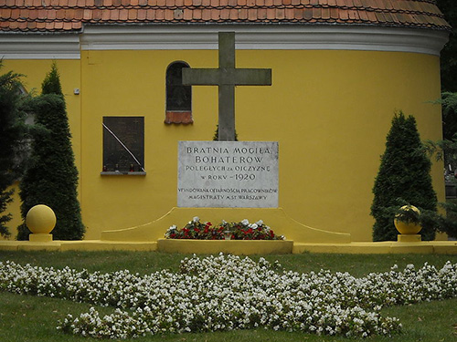 Poolse Oorlogsgraven Katholieke Begraafplaats Radzymin #3