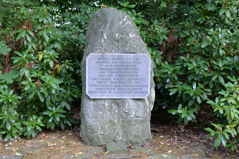 Monument Russische Dwangarbeiders en Krijgsgevangenen