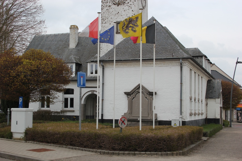 Commemorative Plate War Victims Vlezenbeek #1