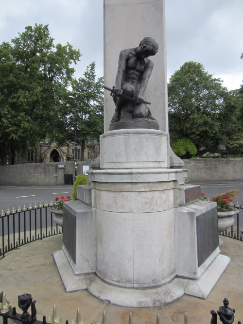 Oorlogsmonument Skipton #2