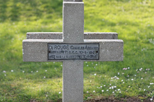 Franse Oorlogsbegraafplaats Chesnaux #2