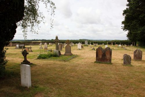 Oorlogsgraven van het Gemenebest Holy Cross Churchyard #1