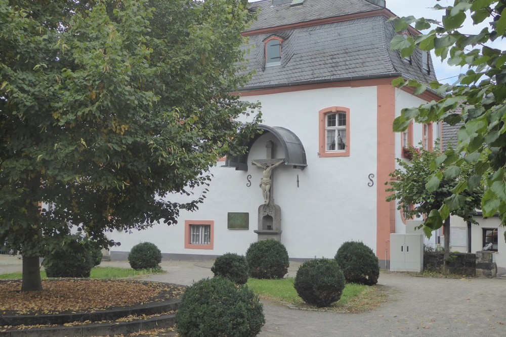 Monument To The Fallen In World War I Erpel #1