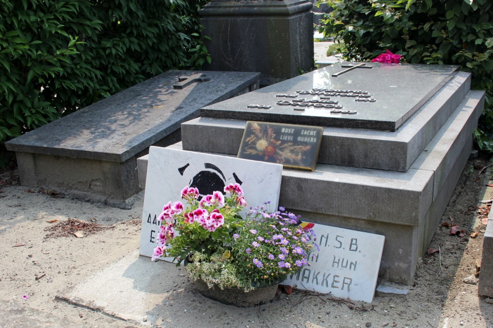 Belgian Graves Veterans Adinkerke #3
