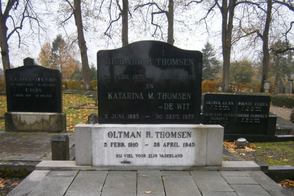 Dutch War Graves Protestant Cemetery Scheemda #2