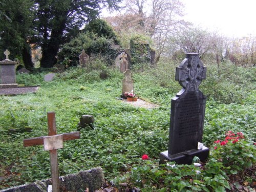 Commonwealth War Grave Dunfierth Graveyard #1