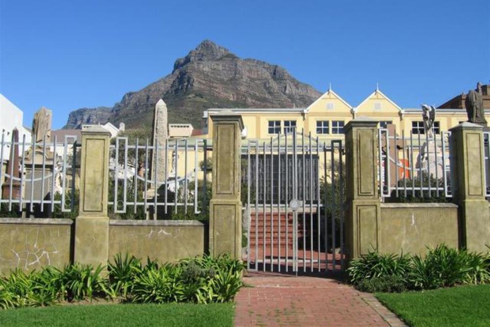 Commonwealth War Graves St. Peter's Garden of Remembrance #1