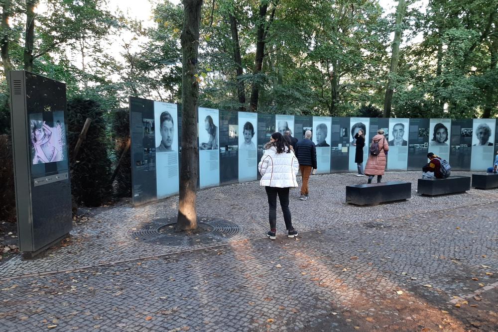 Outdoor Exhibition Persecution of Roma and Sinti #2