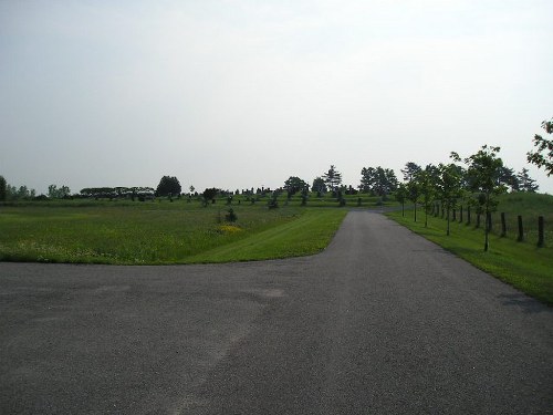 Oorlogsgraf van het Gemenebest St. Hugh's Church Cemetery