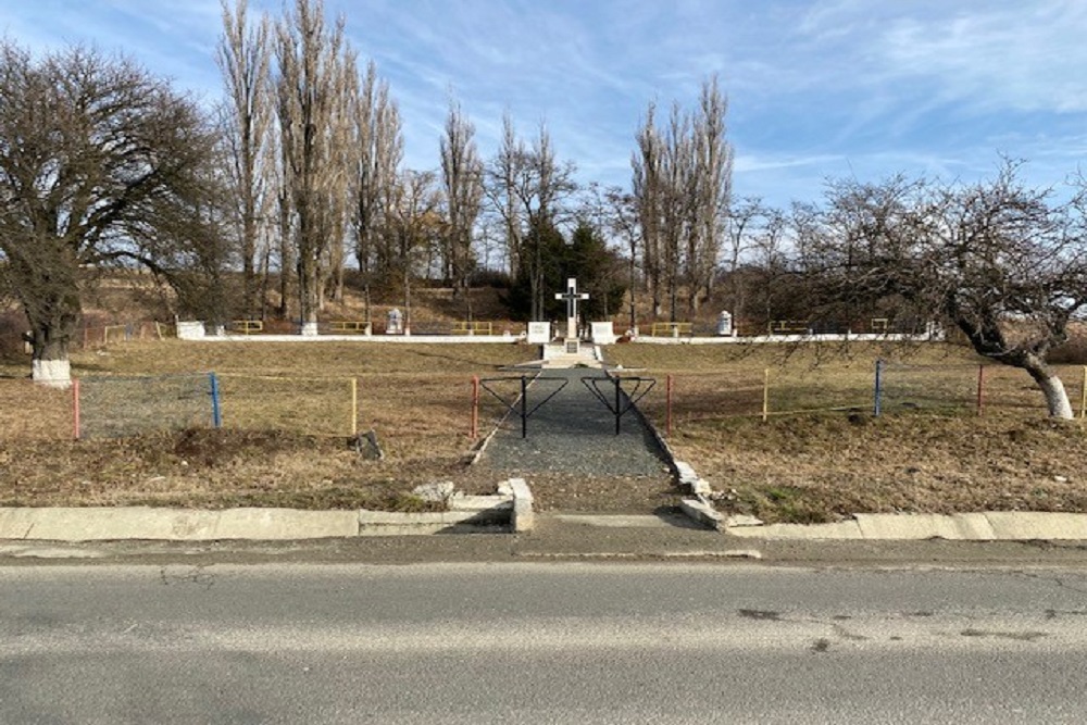 Roemeense Militaire Begraafplaats Roșia #1