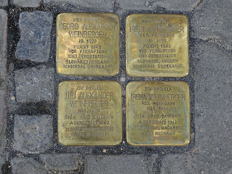 Stolpersteine Rudoleckho 859/21 #1