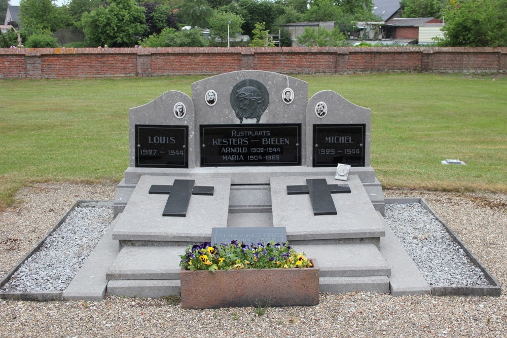 Belgian War Graves Helchteren #1