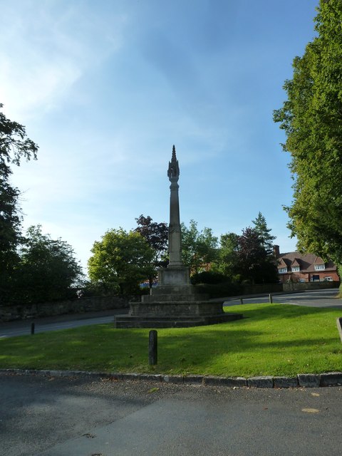 Oorlogsmonument Iwerne Minster en Sutton Waldron