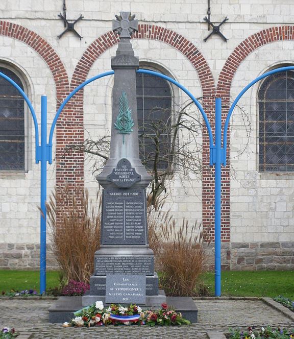 War Memorial Verquigneul #1