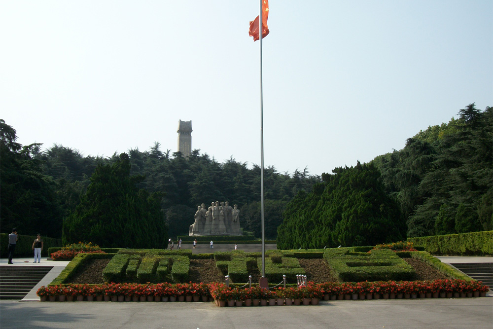 Yuhuatai Martyrs Statue Group