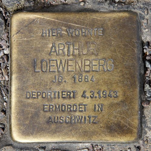 Stolpersteine Leopoldstrae 22