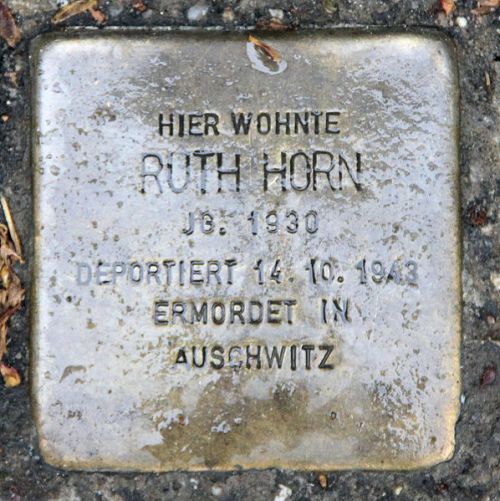 Stumbling Stones Großbeerenstraße 92 #4