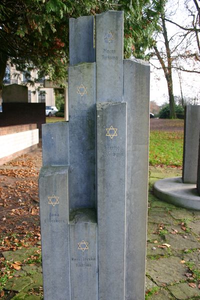 Oorlogsmonument Drachten #3