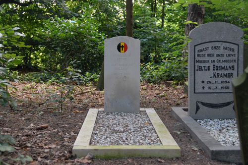 Belgian War Grave General Cemetery Dokkum #1